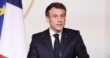 ইসরায়েলের সঙ্গে সংঘাত বন্ধে ইরানকে কূটনৈতিক প্রস্তাব দেবে ফ্রান্স