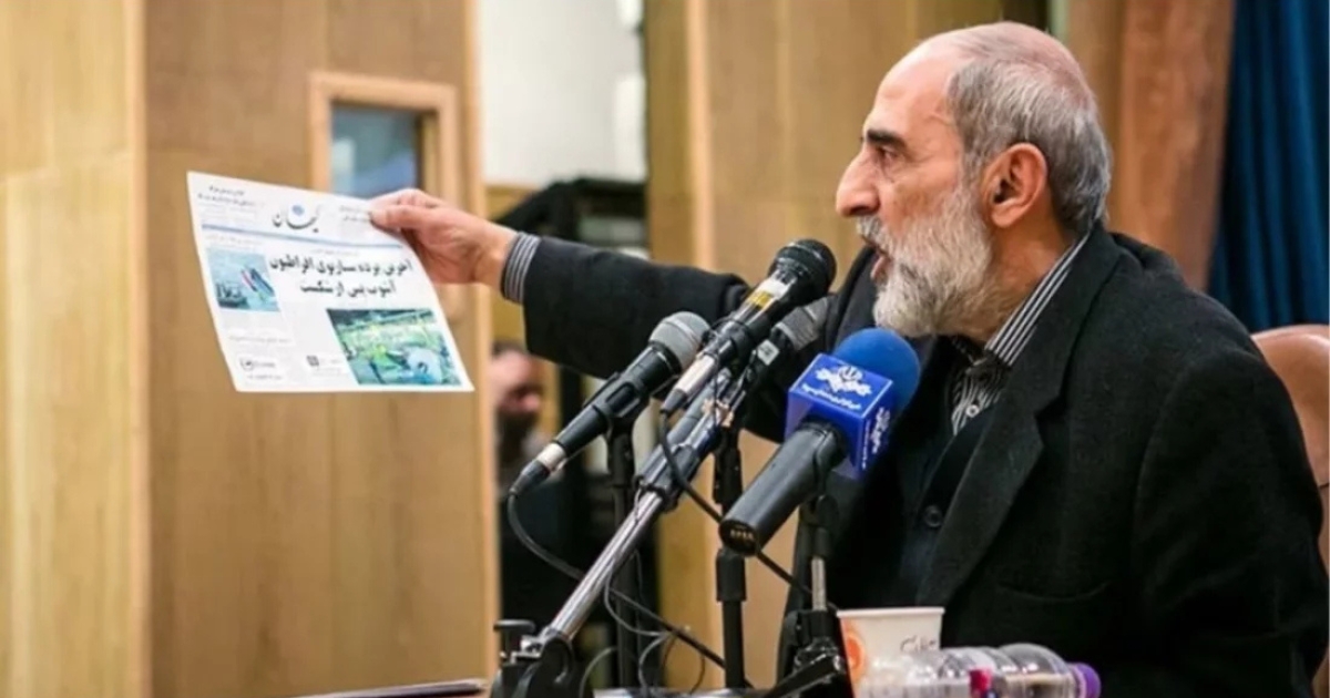 এখন আমাদের পালা, মার্কিন নৌবহরে ক্ষেপণাস্ত্র হামলা ও হরমুজ প্রণালি বন্ধ করে দেওয়া : খামেনির উপদেষ্টা