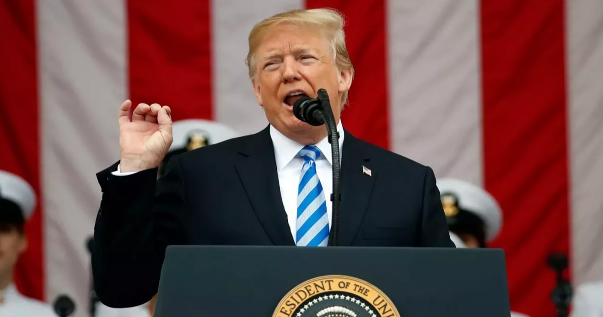 ইরানে বোমাবর্ষণ বন্ধ করুন,আর বোমা ফেলবেন না ইসরায়েলকে কড়া হুঁশিয়ারি ট্রাম্পের