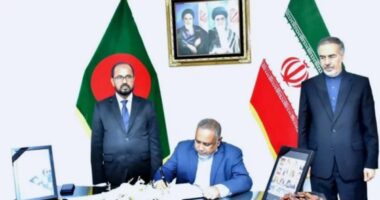 ইরান দূতাবাসে শোক বইয়ে জামায়াতের স্বাক্ষর, ইসরায়েলের আগ্রাসনের নিন্দা