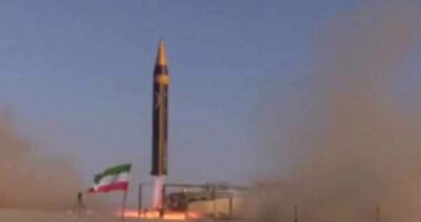 ইসরায়েলে প্রথমবারের মতো ‘খাইবার শেকান’ ক্ষেপণাস্ত্র ছুড়ল ইরান