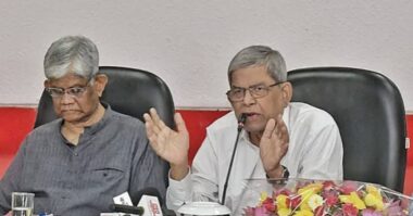 আগে ঘুষ দিতে হতো ১ লাখ টাকা, এখন দিতে হয় ৫ লাখ: মির্জা ফখরুল