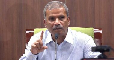 হাসিনার অপরাধ ১৯৭১ সালে পাকিস্তানি সেনাবাহিনীর থেকেও জঘন্য : আসিফ নজরুল