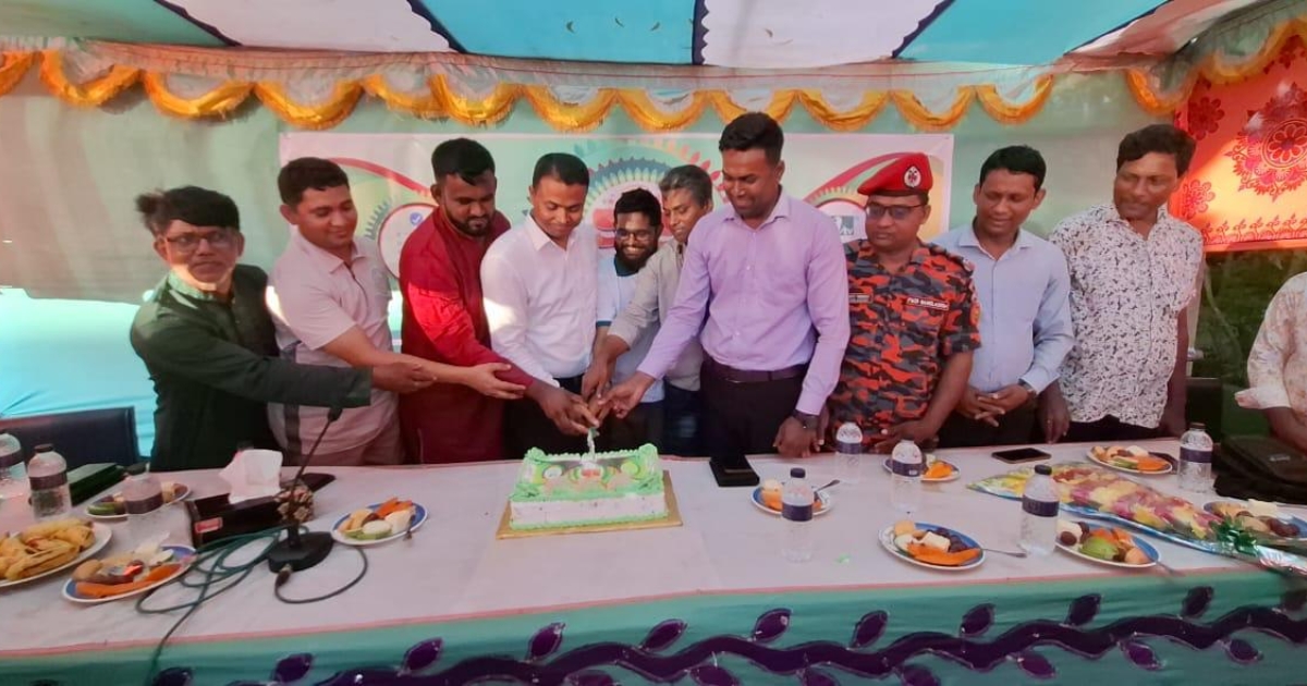 শ্রীনগরে এনটিভির ২৩ বছর পূর্তি উপলক্ষে আলোচনা সভা ও কেক কাটা অনুষ্ঠান