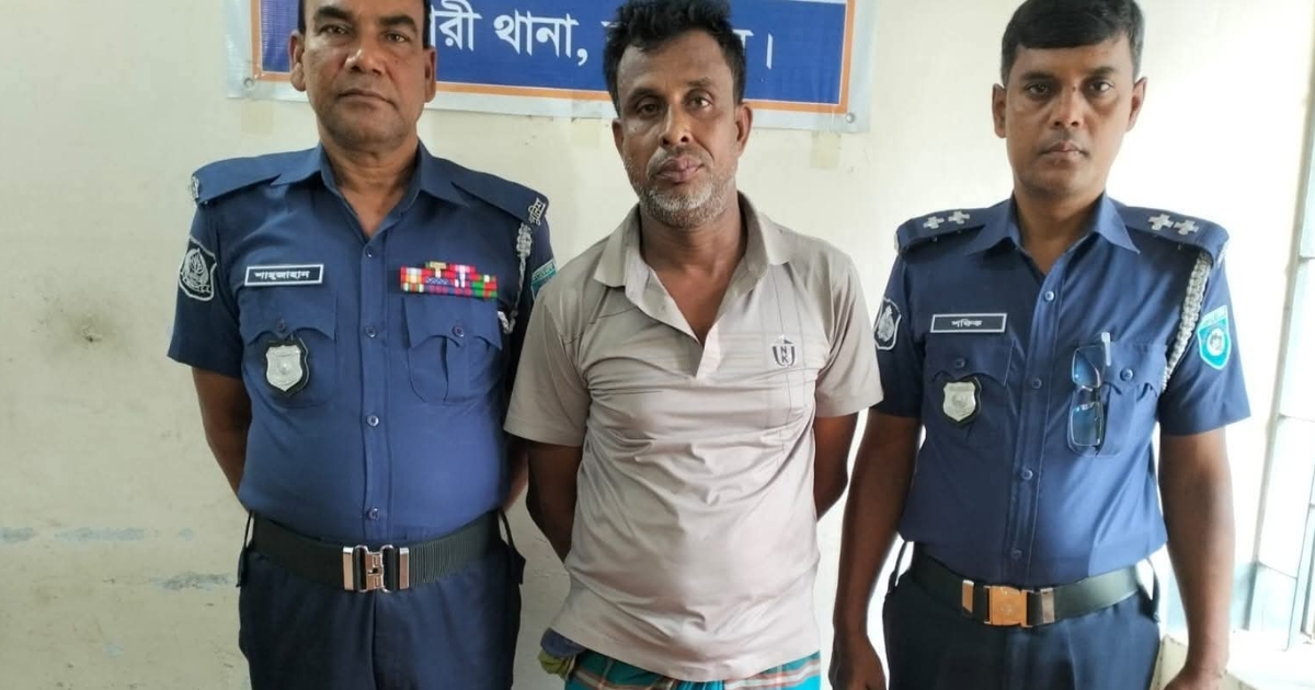 রৌমারীতে ইয়াবাসহ মাদক কারবারি আটক