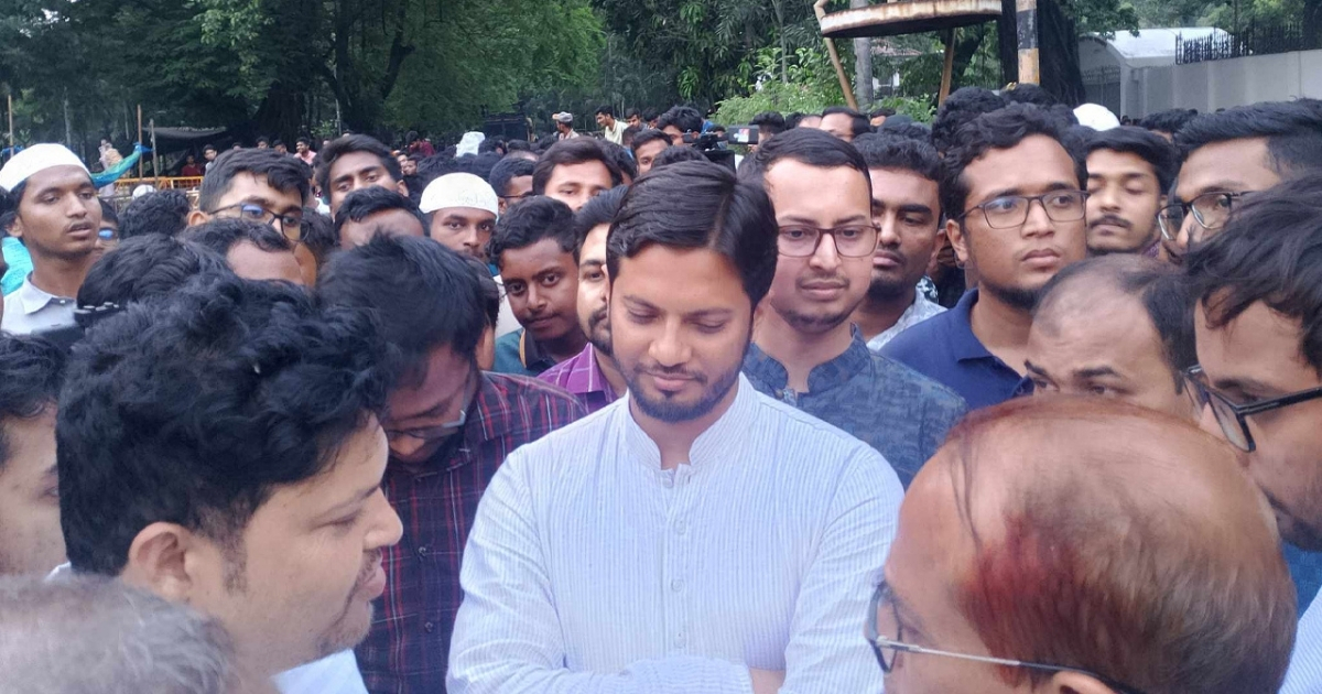 লজ্জায় মাথা নিচু করে থাকলাম, কিছুই বলতে পারলাম না : শিবির সভাপতি