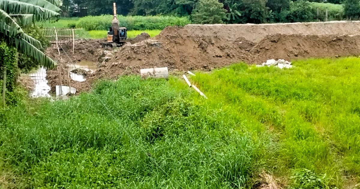 উচ্ছেদের ৪ দিনের মধ্যেই ফের চলছে খালসহ আবাদি জমি ভরাট