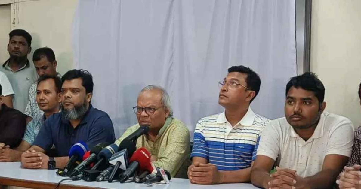 বোমা হামলার ভয় দেখিয়ে লাভ নেই,বিএনপিকে কখনোই দমানো যাবে না : রিজভী