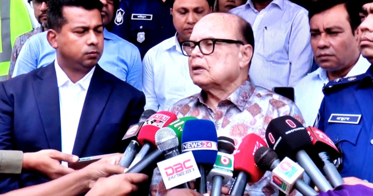 ১৫ টাকা দরে ৩০ কেজি চাল পাবে ৫৫ লাখ পরিবার : খাদ্য উপদেষ্টা