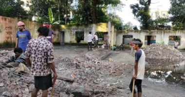 আ.লীগ কার্যালয়ের উপর হচ্ছে ‘জুলাই শহীদ স্মৃতিস্তম্ভ’