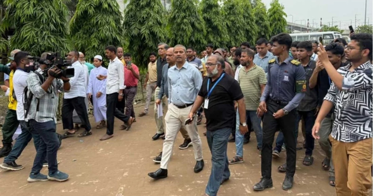 মাইলস্টোন শিক্ষার্থীদের ৬ দফা দাবি মেনে নেওয়া হয়েছে : আইন উপদেষ্টা