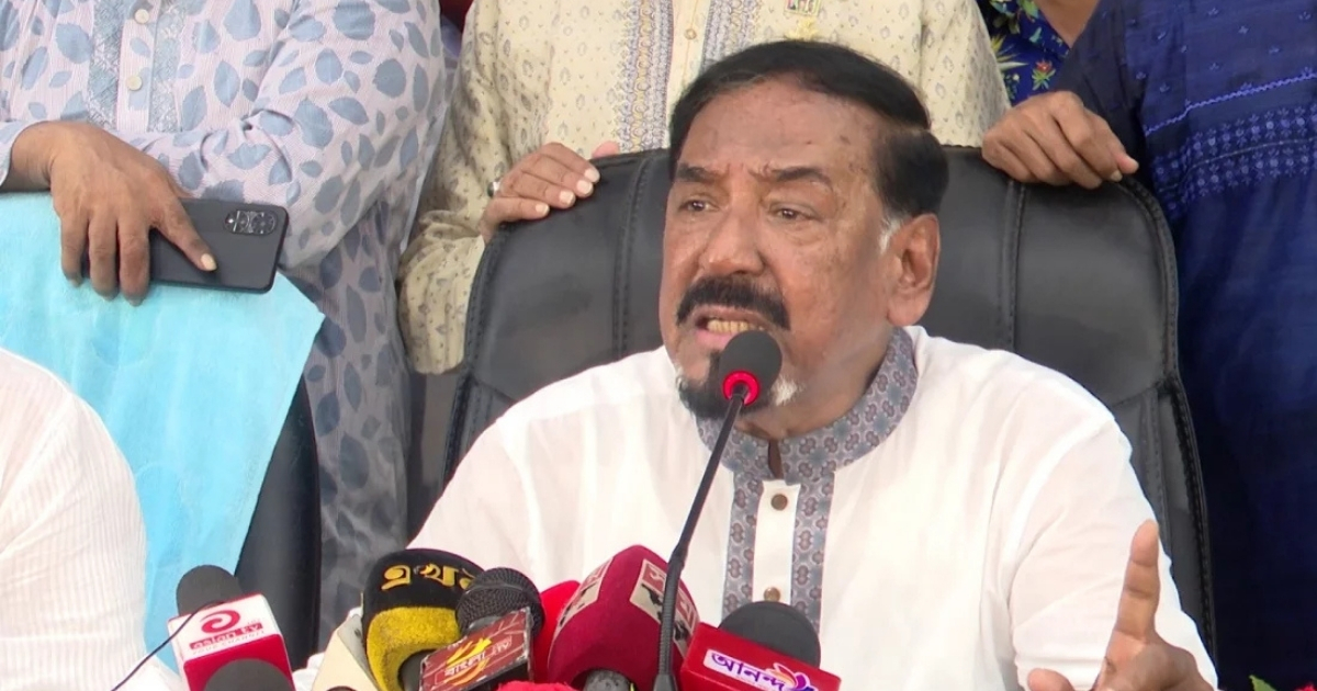 ছাত্ররা অনেক সংগ্রাম করলেও দুর্নীতির কাছে দ্রুত আত্মসমর্পণ করেছে : মেজর হাফিজ