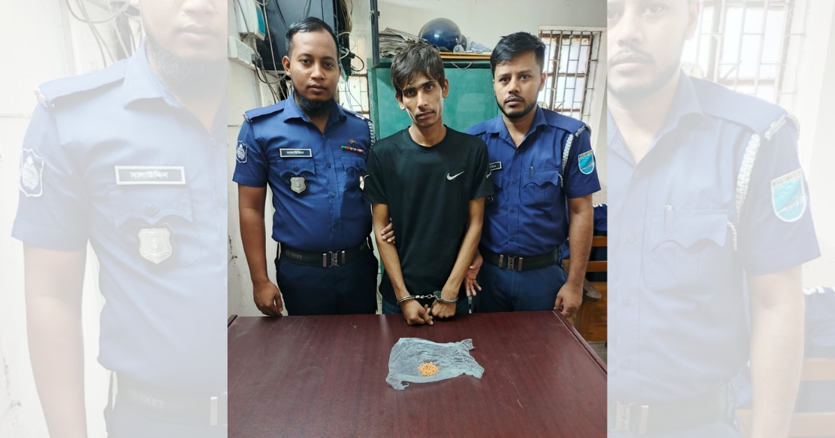 মাদকবিরোধী অভিযানে ডিএম খালি এলাকা থেকে ১১৬ পিস ইয়াবাসহ এক যুবক আটক