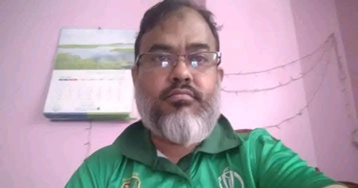 সিংগাইরে স্কুলছাত্রীকে আপত্তিকর বার্তা: সহকারী শিক্ষা কর্মকর্তার বিরুদ্ধে তদন্ত কমিটি গঠন