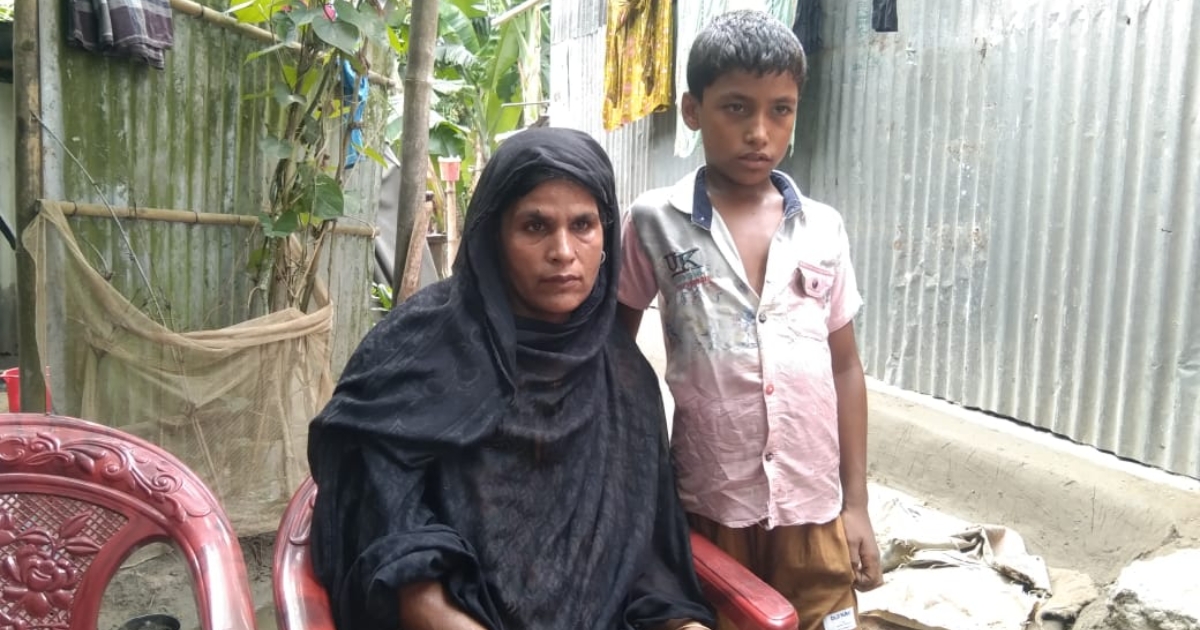 রৌমারীতে প্রতিবন্ধী মহিমার মানবেতর জীবন যাপন