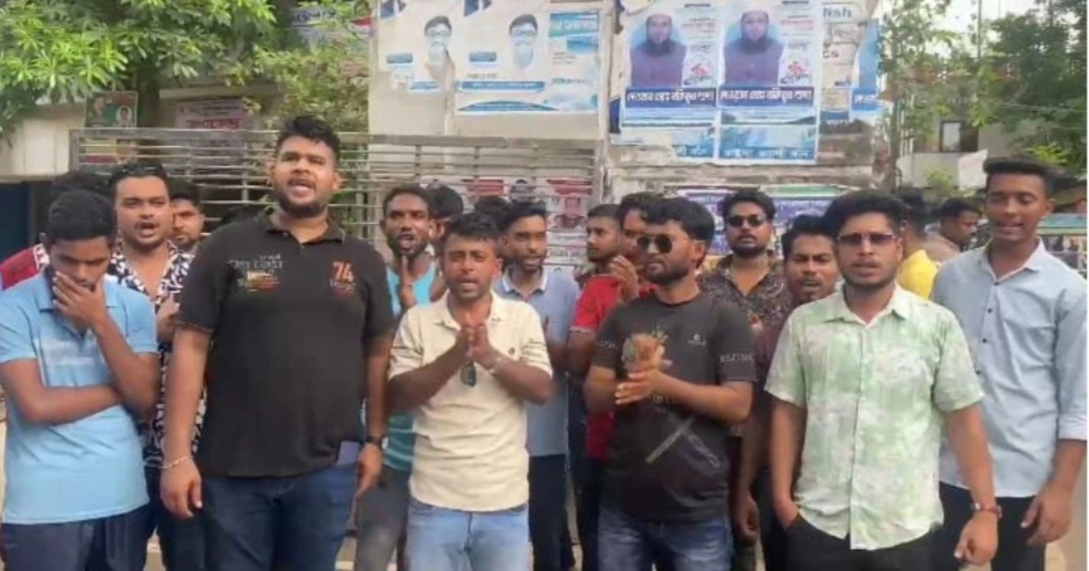 জেলা ছাত্রদলের নির্দেশে বাঞ্ছারামপুরে সজাগ অবস্থানে ছাত্রদল