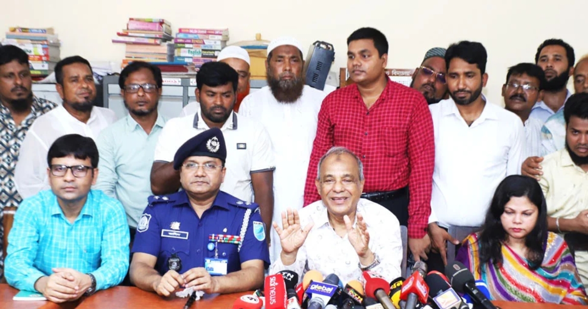 আগামী জাতীয় নির্বাচনে তরুণ ভোটারদের জন্য আলাদা বুথ থাকবে : স্বরাষ্ট্র উপদেষ্টা