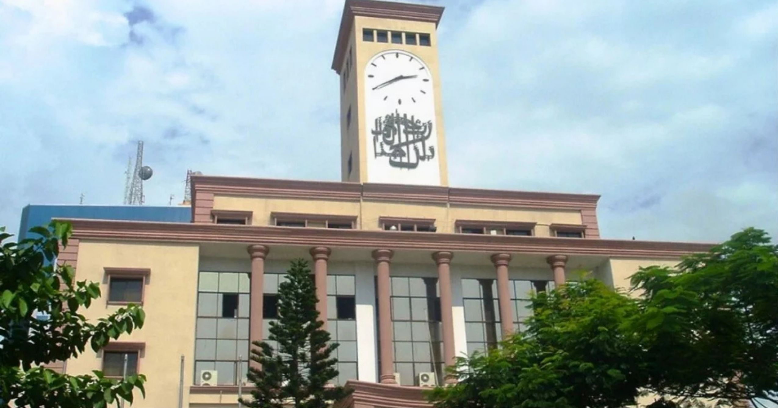 রাজউকে সভা করতে বসলেই সম্মানী ১২ হাজার, আগে ছিল ৩ হাজার