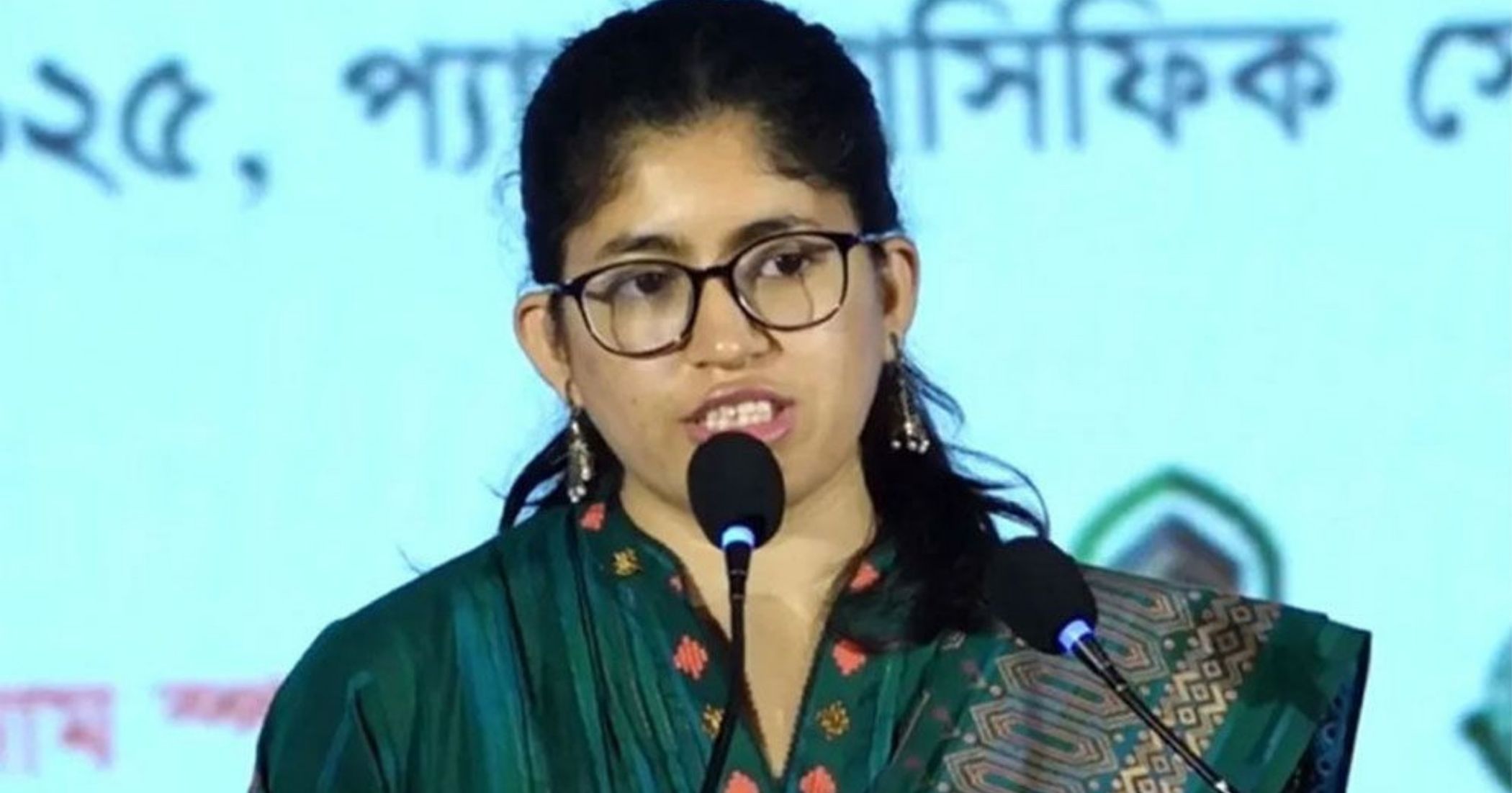 হলে বাম ছাড়া সব দলের রাজনীতি নিষিদ্ধ চান উমামা ফাতেমা