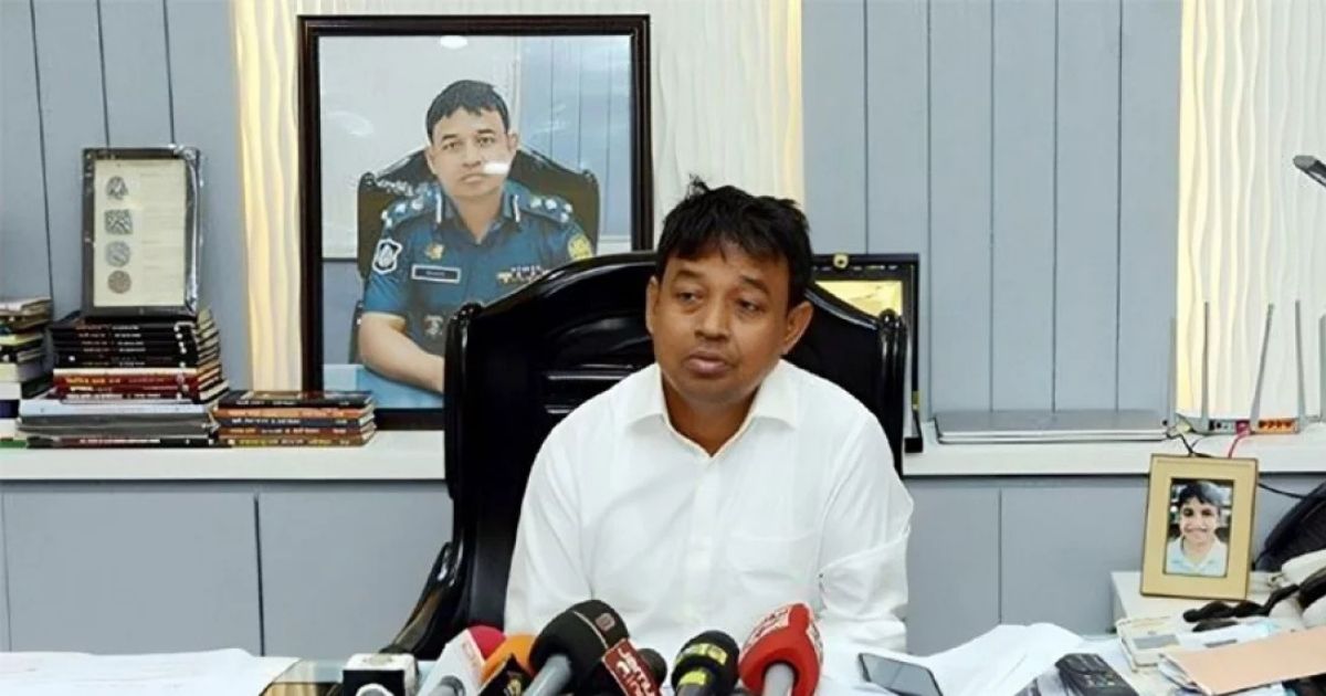 সাবেক ডিবিপ্রধান হারুনসহ পুলিশের ১৮ কর্মকর্তা বরখাস্ত