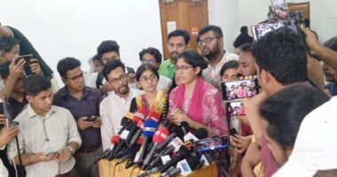 ডাকসুতে উমামা ফাতেমার নেতৃত্বে স্বতন্ত্র প্যানেল ঘোষণা