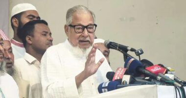 শহীদ জিয়া ও খালেদার নাম বললেই হবে না, আচরণেও মিল রাখতে হবে,না রাখলে দল টিকবে না : নজরুল ইসলাম