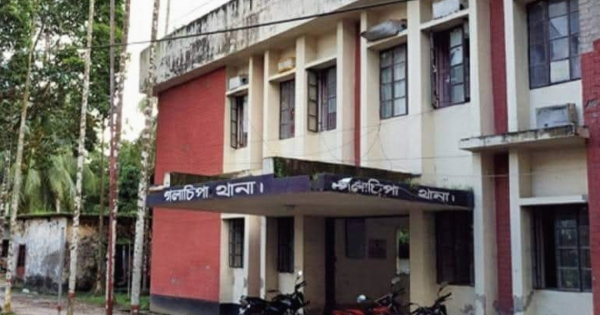 গলাচিপায় র‍্যাব পরিচয়ে বিকাশ এজেন্টের টাকা ছিনতাই