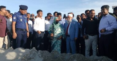 চীন সরকারের এক হাজার শয্যার হাসপাতালের জায়গা পরিদর্শনে স্বাস্থ্য উপদেষ্টা