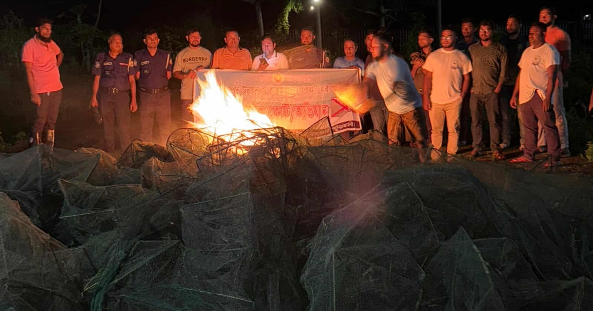 রাঙ্গাবালীতে অবৈধ ৪৭টি জাল জব্দ