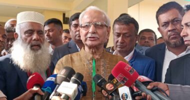 রাজনৈতিক দলগুলো সংস্কারে কর্ণপাত না করলে মাশুল দিতে হবে : বদিউল আলম মজুমদার