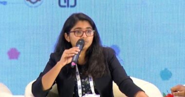 বাংলাদেশের মানুষ টাকা ও পেশিশক্তির রাজনীতি আর দেখতে চায় না : তাসনিম জারা