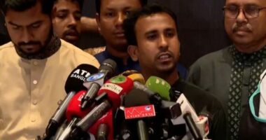 ওয়াকারের নিরাপত্তা অফিসার বিগ্রেডিয়ার শামস কার নির্দেশে আজ নুরকে হু মকি দিয়েছিল- প্রশ্ন আবু হানিফের