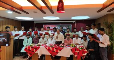 বর্ণিল আয়োজনের মধ্য দিয়ে শুরু হলো ‘বগুড়া মাল্টিমিডিয়া রিপোর্টার্স ইউনিটি’