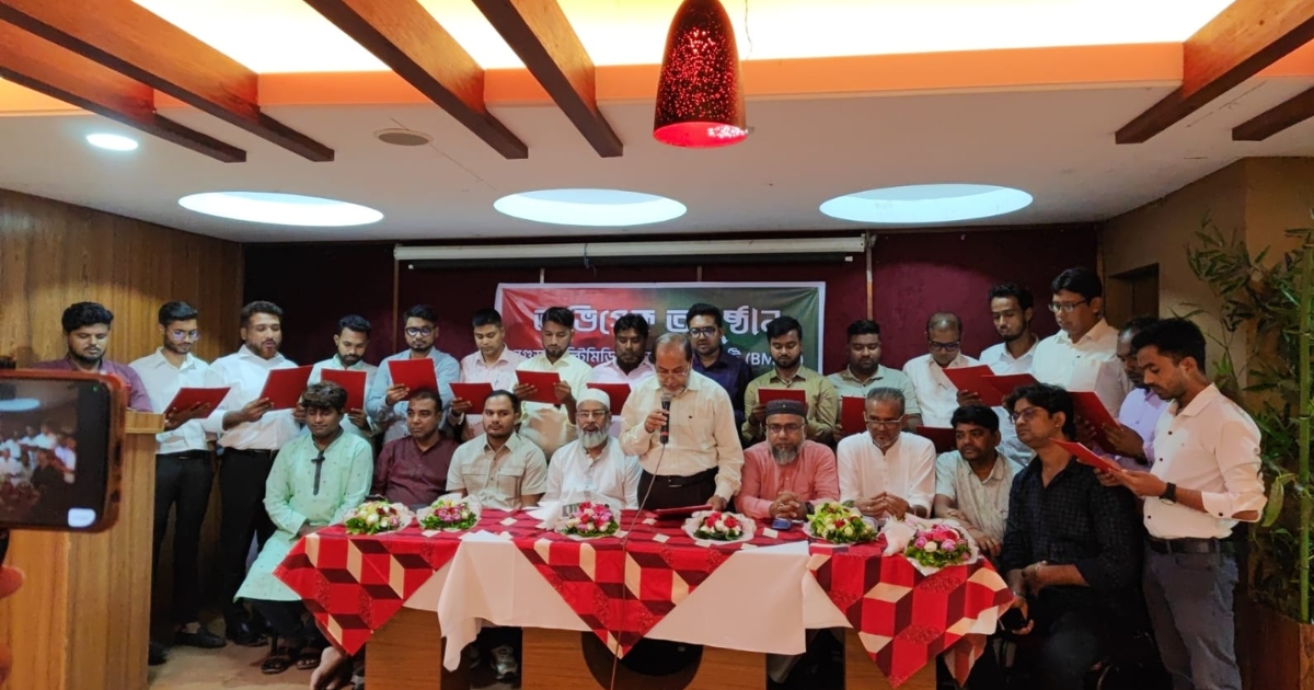 বর্ণিল আয়োজনের মধ্য দিয়ে শুরু হলো ‘বগুড়া মাল্টিমিডিয়া রিপোর্টার্স ইউনিটি’