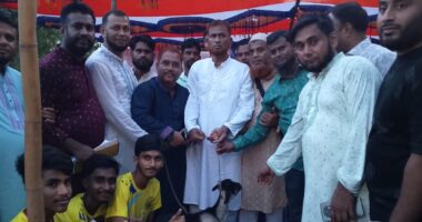 টঙ্গীবাড়ীতে শর্টপিচ ক্রিকেট টুর্নামেন্ট ফাইনাল খেলা অনুষ্ঠিত