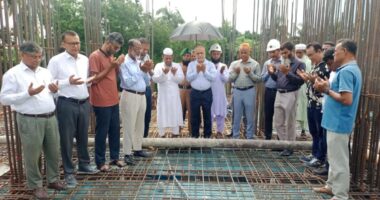 উপাচার্য কতৃক বাকৃবির শহীদ জামাল হোসেন হলের ছাদ ঢালাই উদ্বোধন