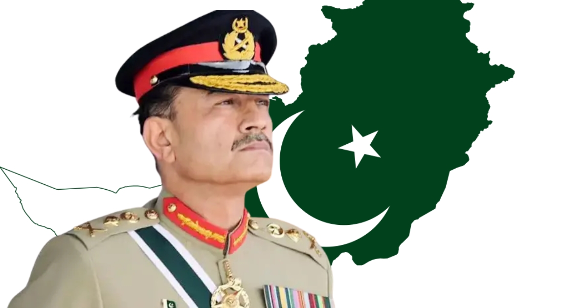 আল্লাহ আমাকে পাকিস্তানের রক্ষক বানিয়েছেন: অসীম মুনির