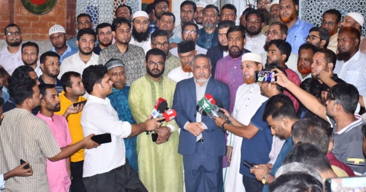 প্রশাসনের ভিতরে-বাইরে থাকা আওয়ামী দোসরদের দৃষ্টান্তমূলক শাস্তি দিতে হবে : তাহের