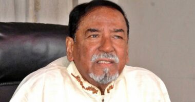 একাত্তরে রক্তক্ষয়ী মুক্তিযুদ্ধ শুরু করেছিলেন আমাদের নেতা মেজর জিয়াউর রহমান