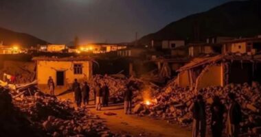 আফগানিস্তানে ভয়াবহ ভূমিকম্পে নিহত বেড়ে ২৫০, আহত ৫০০