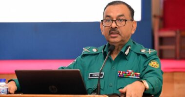 ডাকসু নির্বাচন ভন্ডুলের চেষ্টা করলে কঠোর ব্যবস্থা নেওয়া হবে : ডিএমপি কমিশনার