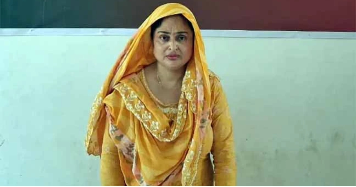 অবশেষে জুলাই হত্যা মামলার আসামি ও আ.লীগ নেত্রী স্বপ্না আক্তারকে গ্রেফতার করেছে যৌথ বাহিনী