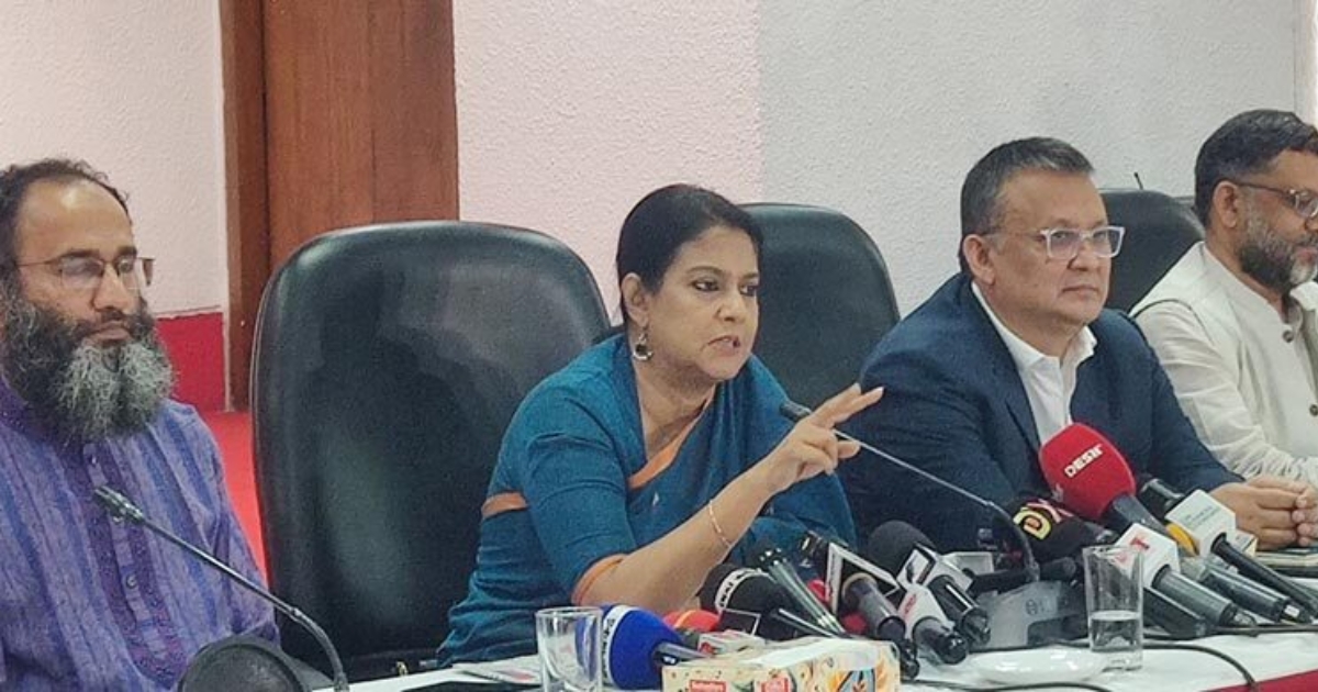 সাদা পাথর লুটের ঘটনায় নিয়ন্ত্রণে দায়িত্ব নিয়েছি, দায়টা নিতে পারবো না : রিজওয়ানা