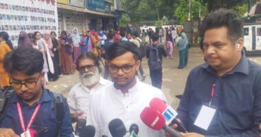 শিক্ষার্থীরা যোগ্য নেতৃত্ব বেছে নেবেন : আবু বাকের মজুমদার