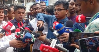 আগে থেকেই ব্যালট বাক্স ভরে রাখার অভিযোগ ঢাকতেই শিবিরের বিরুদ্ধে নাটক চলছে : ফরহাদ