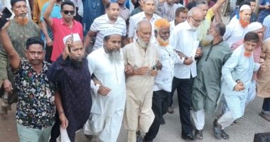 সেনবাগে কাজী মফিজুর রহমান পন্থীদের বিক্ষোভ মিছিল, কমিটি বাতিলের আলটিমেটাম