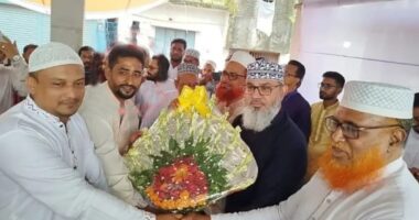 চাঁদাবাজির অভিযোগে স্বেচ্ছাসেবক দল থেকে বহিষ্কৃত নেতা যোগ দিলেন জামায়াতে