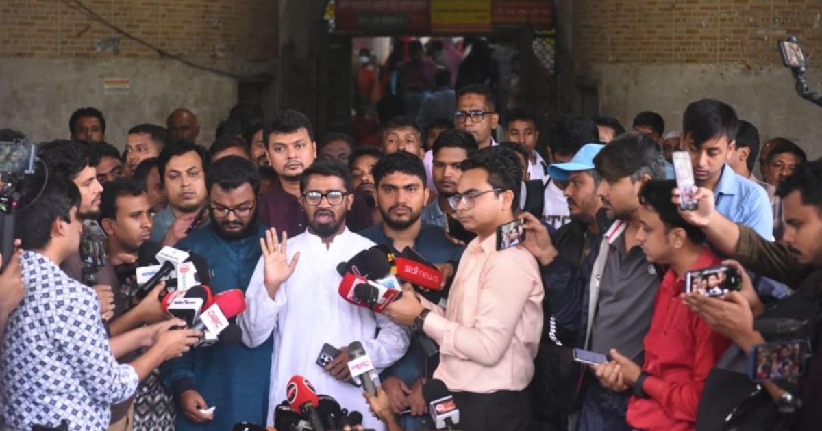 নুরের উন্নত চিকিৎসা নিয়ে সরকারের গড়িমসি স্পষ্ট : রাশেদ খান