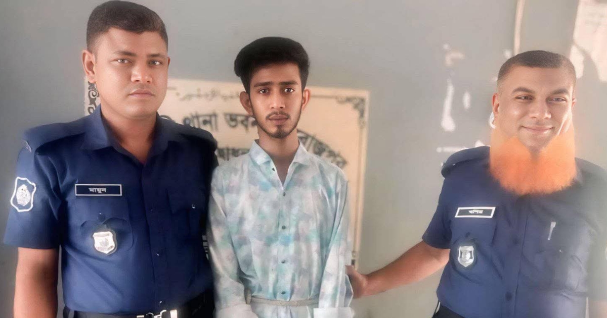 কাউখালীতে স্কুলছাত্রী অপহরণ মামলায় র‌্যাব ও পুলিশের অভিযান গ্রেফতার টিকটকার, উদ্ধার কিশোরী