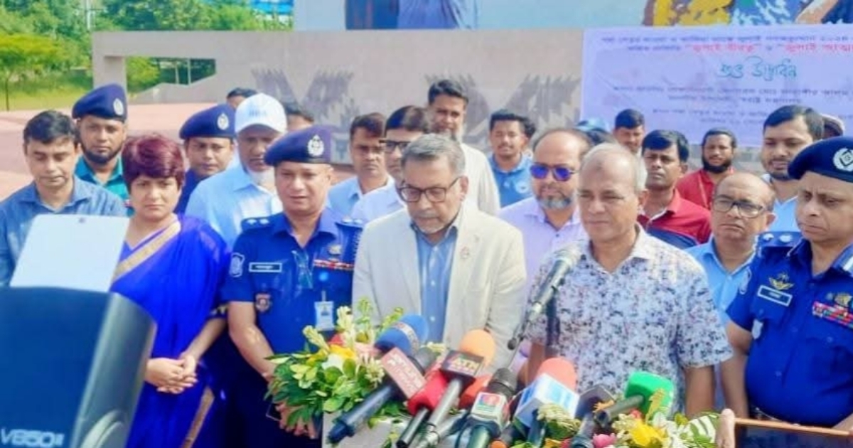 যারা জুলাই আন্দোলনের স্মৃতিচিহ্নের বিরোধিতা করে তারা আর কখনো ফিরে আসবে না : স্বরাষ্ট্র উপদেষ্টা